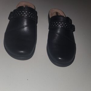 Clarks Slip In Sandals Size 7